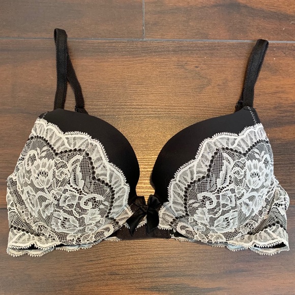Victoria's Secret Other - Victoria’s Secret Black & White Lace Dream Angels Push Up Bra